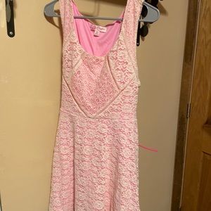 Candie’s XL pink dress with belt